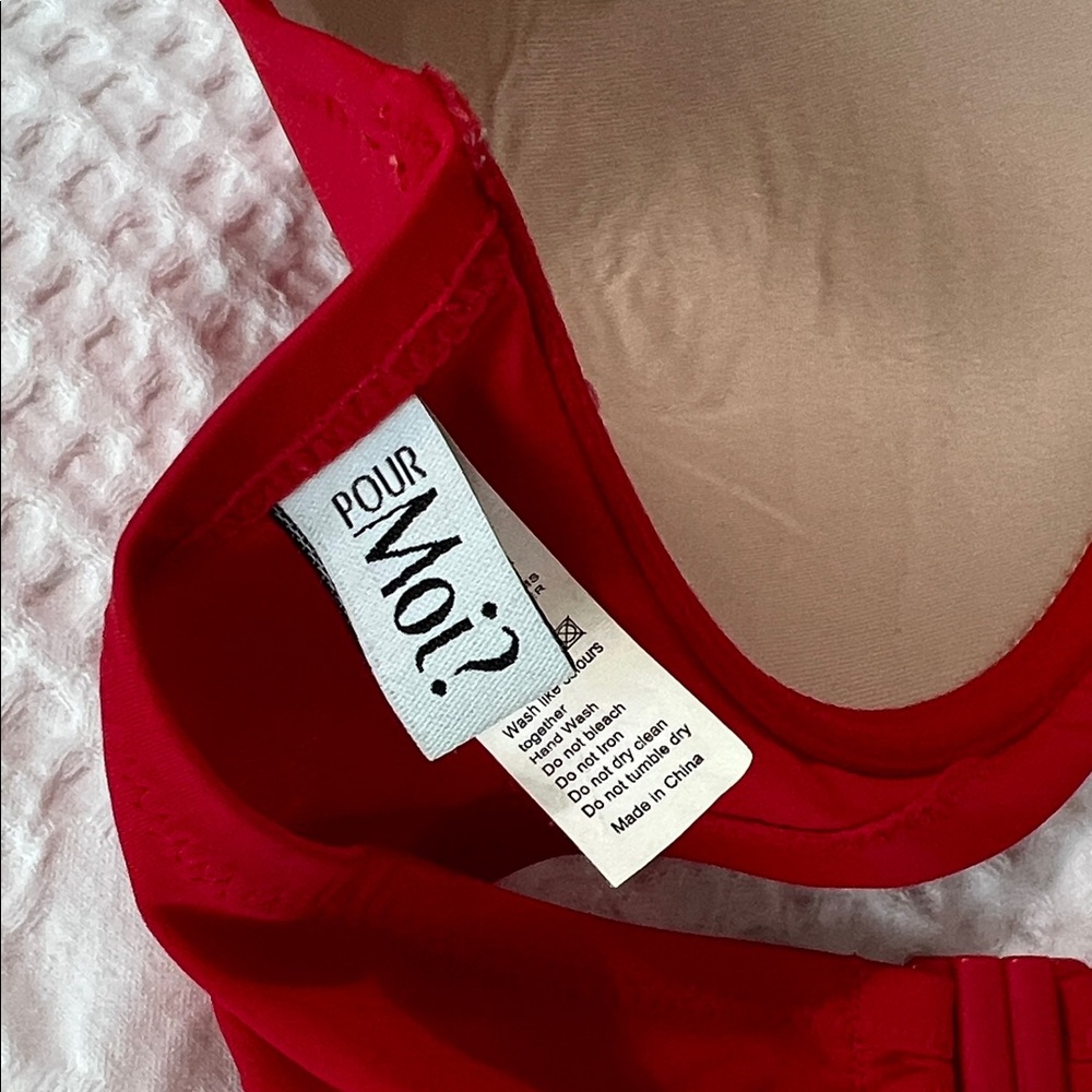 Assos Red Halter Bikini Top - Picture 3 of 7